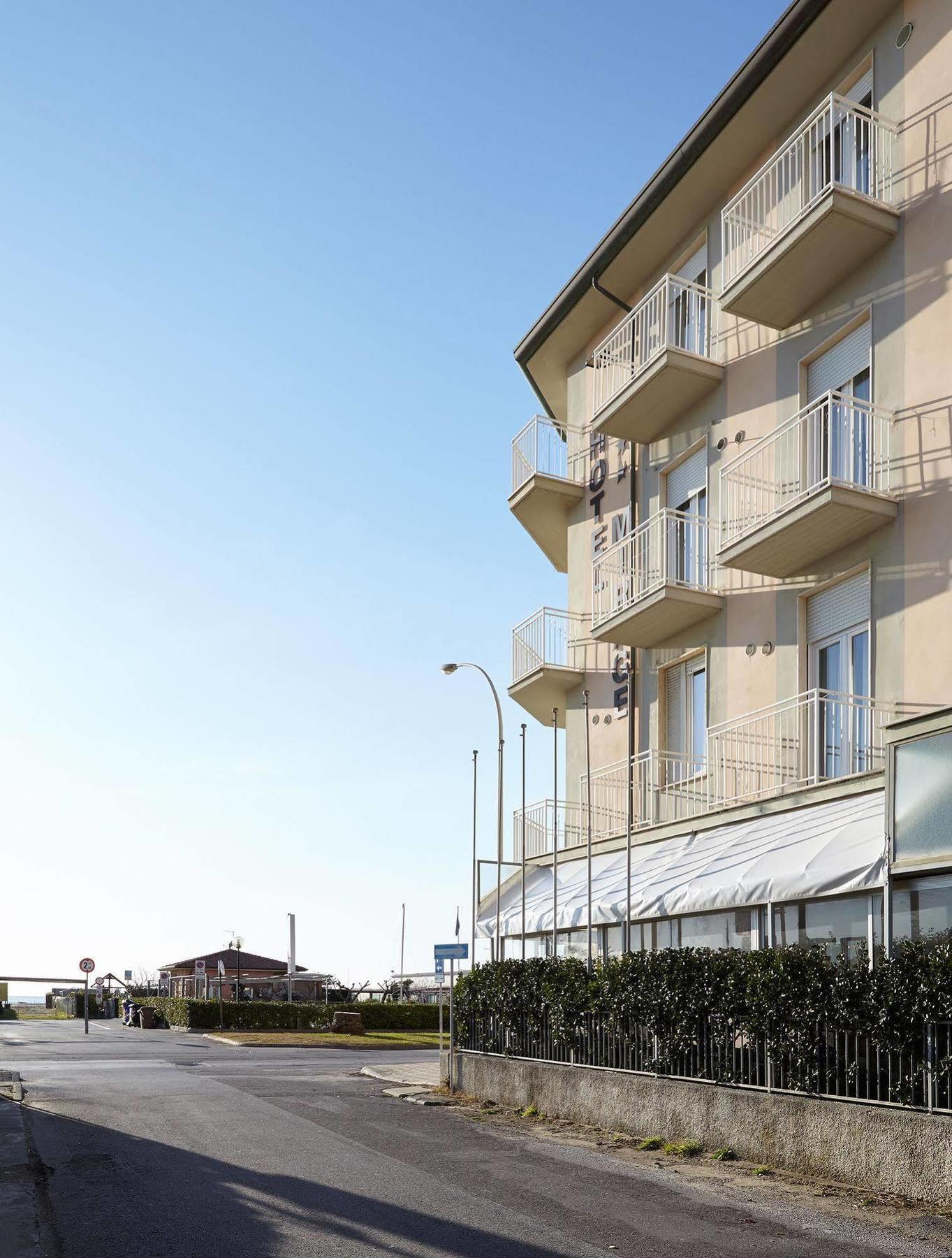 Hotel Mirage Marina di Pietrasanta Exterior photo